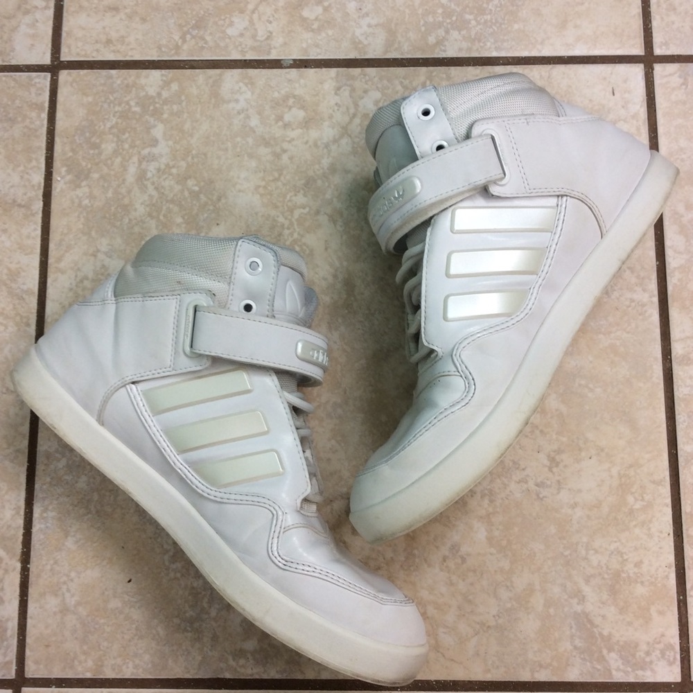 Adidas AR 2.0